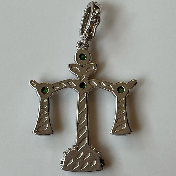 Judith Ripka Sterling Silver Peridot Chalcedony Libra ♎️ Zodiac Pendant NEW - Picture 2 of 7